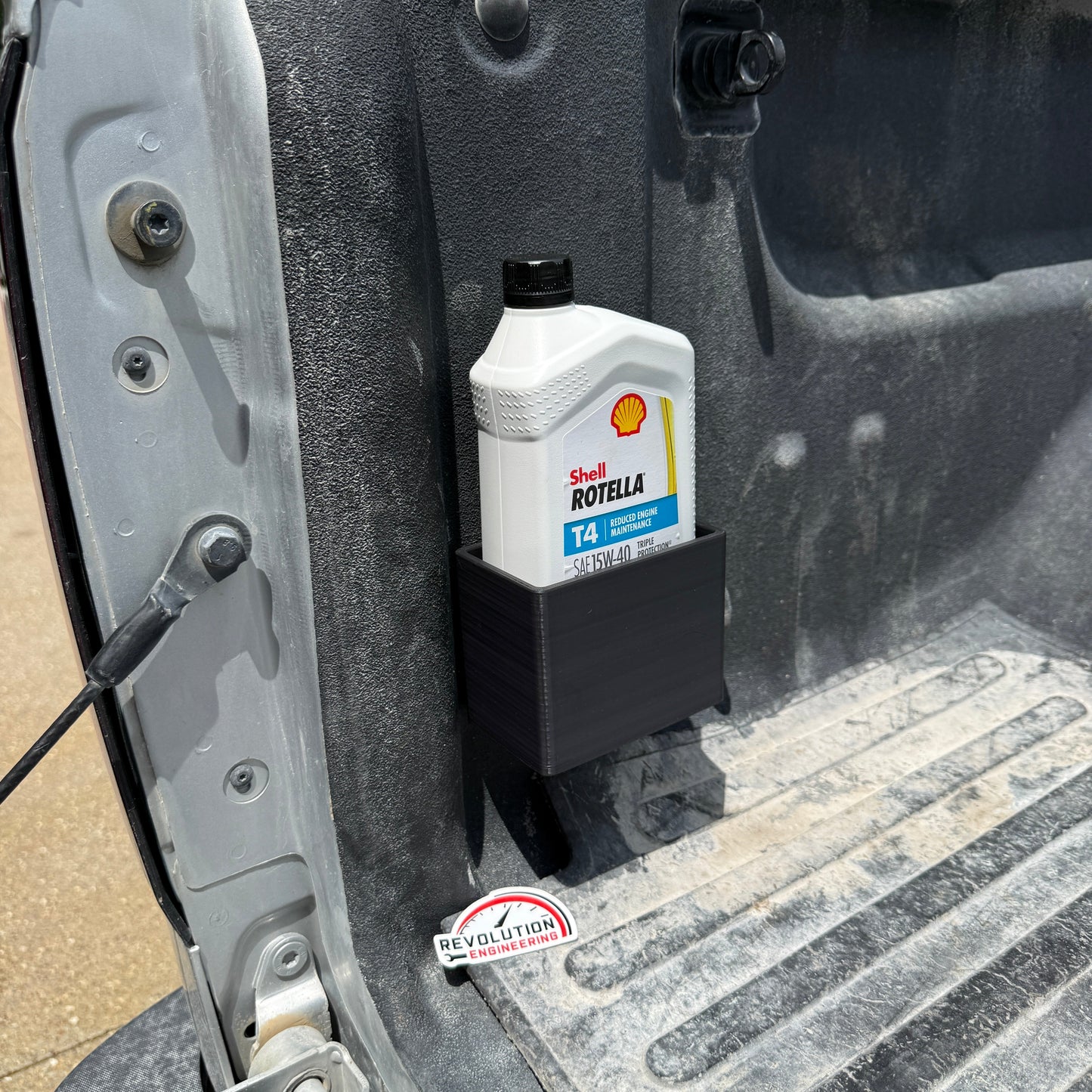 Universal Magnetic Quart Bottle Holder