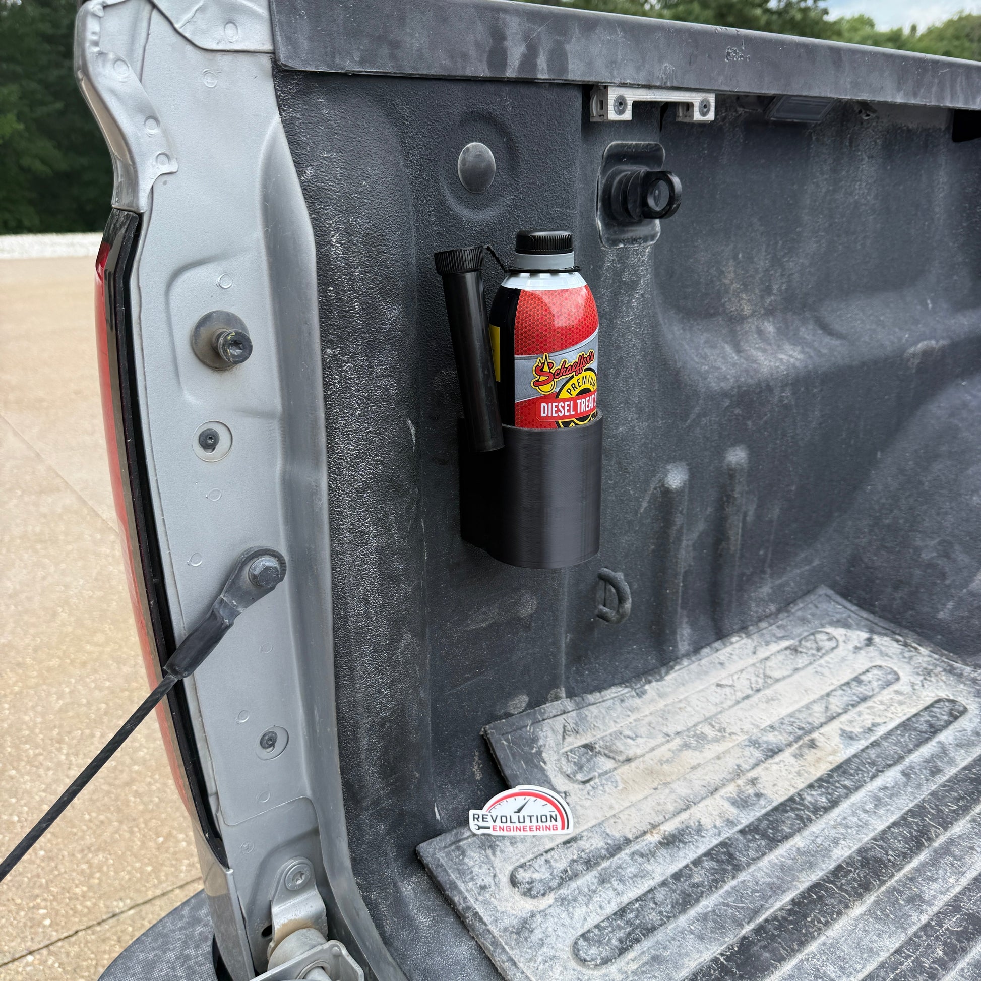 Schaeffer's Diesel Treat 2000 Magnetic Diesel Additive Holder